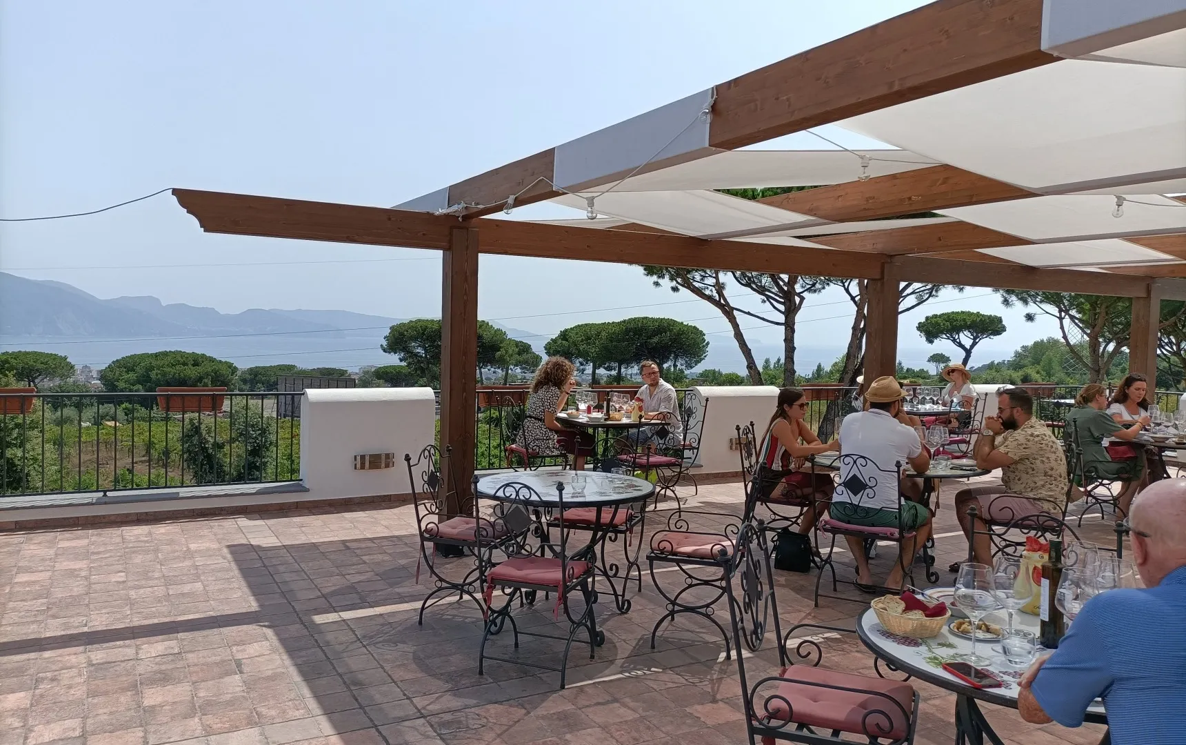 Pompeya y bodega local-2