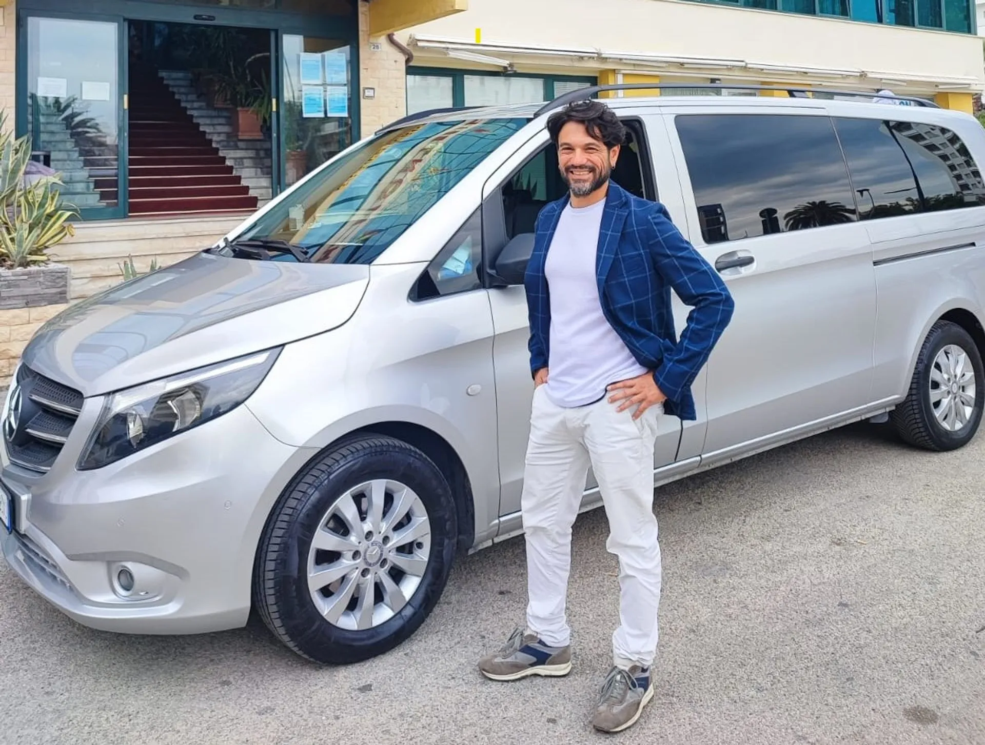 Private Transfer Service from and to: Hotels, Ariports, Ports, Train Stations